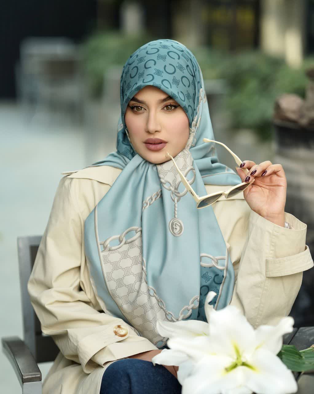 ابریشم توییل طرح سلین زنجیر