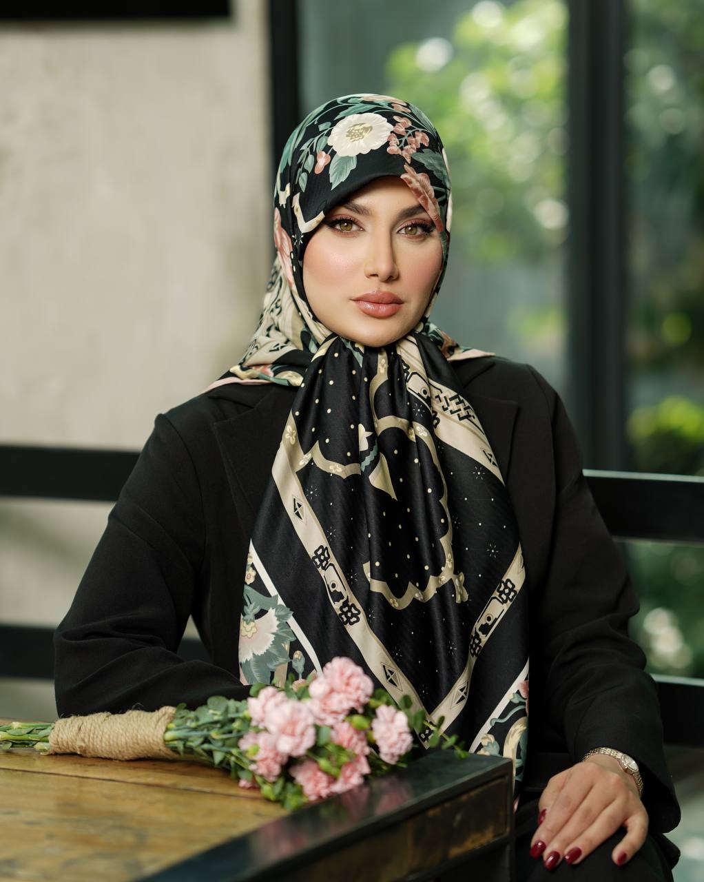 ابریشم ژاکارد رویا مشکی هلویی